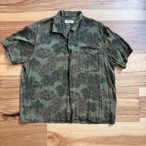 Buck Mason Draped Twill S/S One Pocket Shirt – Green Tropical – XXL – Like New